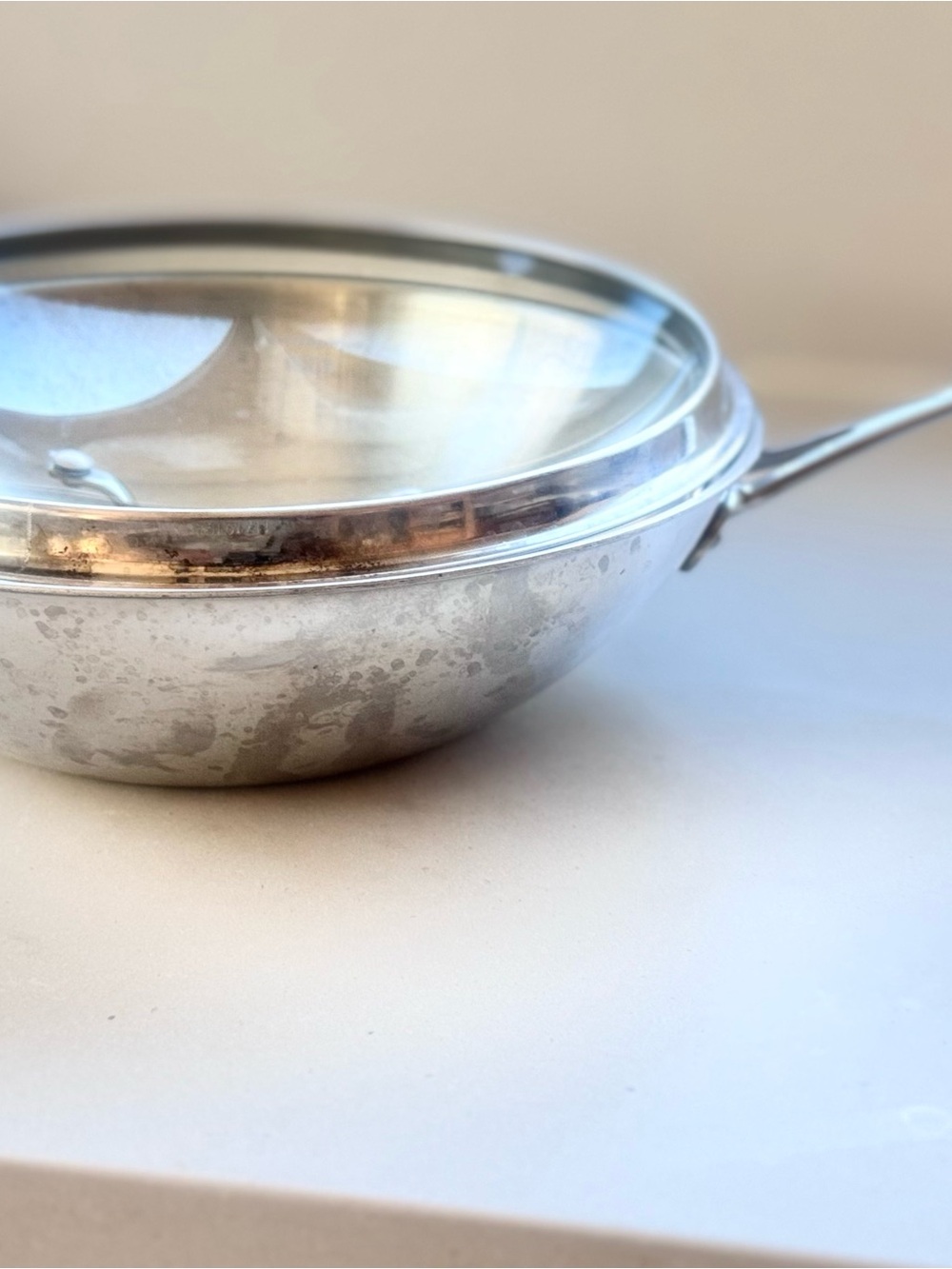 Cusinart- Polished Stainless Steel 12 inch wok /Sauté Pan with Glass Lid